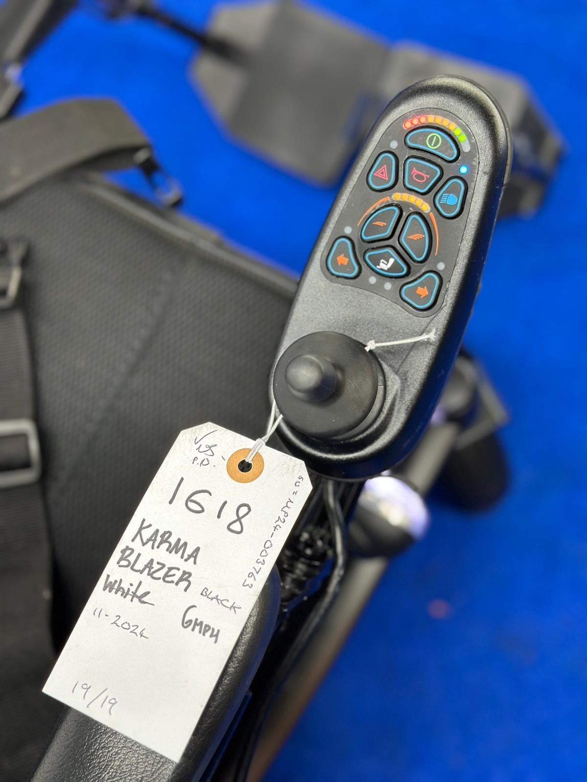 KARMA BLAZER 2 MOBILITY ELECTRIC WHEELCHAIR POWERCHAIR SCOOTER 6 MPH All Terrain