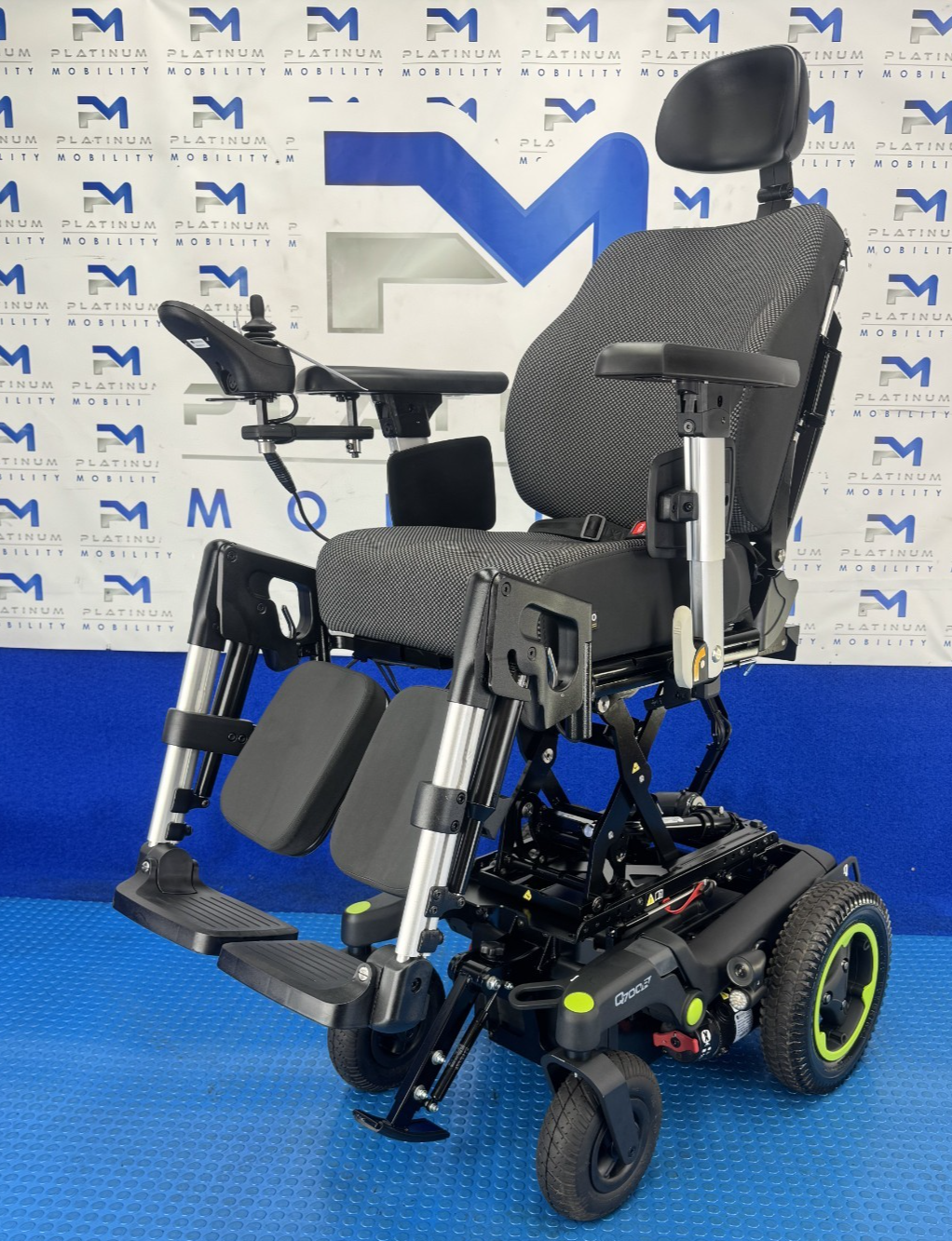 Sunrise Q700R Electric Powerchair Rise, Tilt, Recline, Electric Legs 6mph 2496