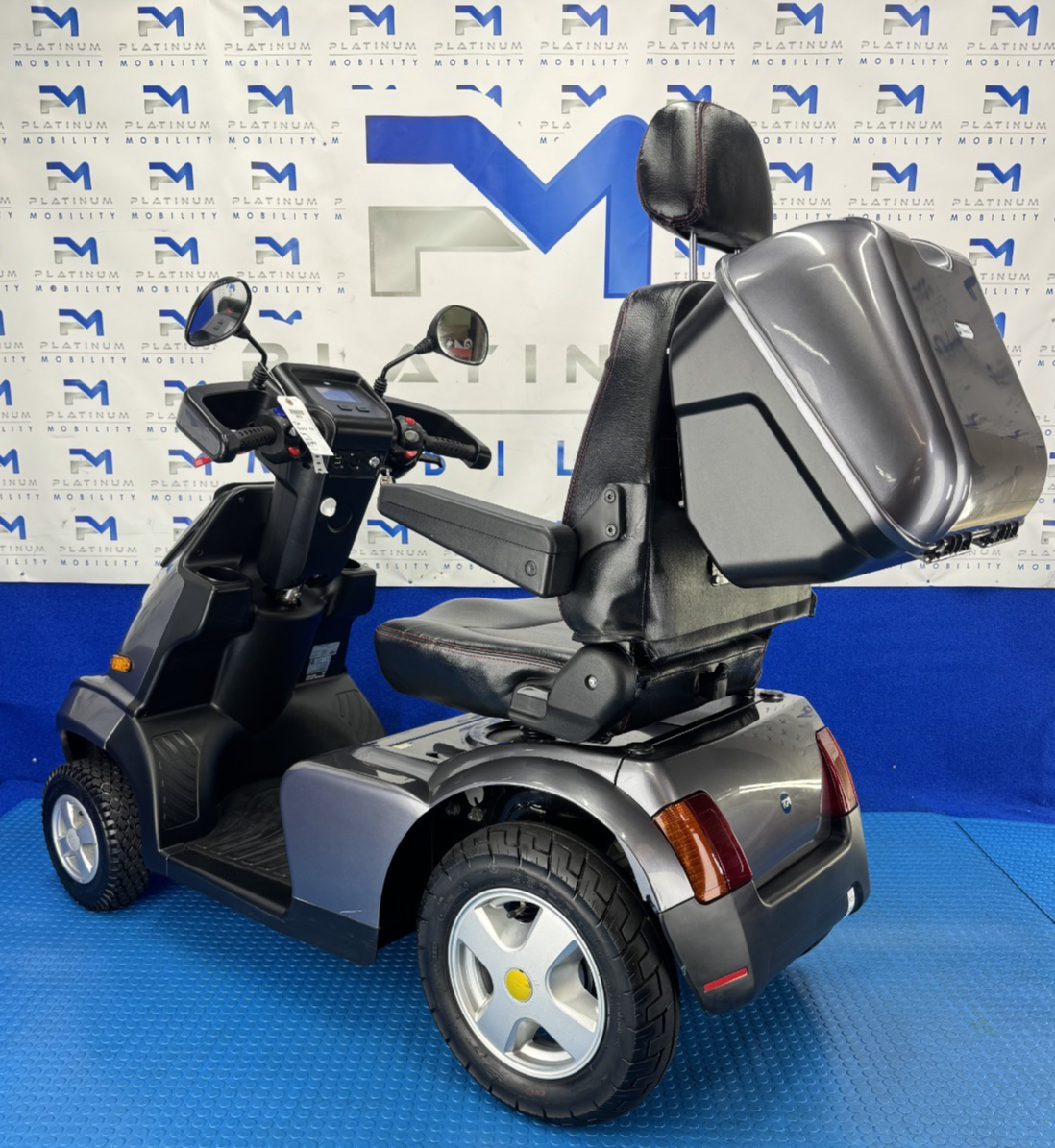 TGA Breeze S4 8MPH All Terrain Mobility Scooter Road Stunning Condition 2832
