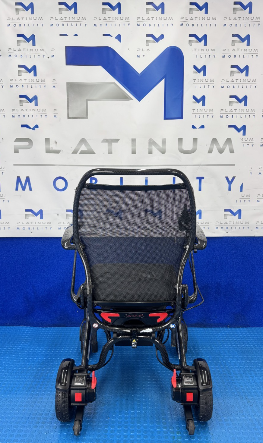 QUICKIE Q50 R LIGHTWEIGHT CARBON FIBRE POWERCHAIR SCOOTER FOLDING 4MPH 2813