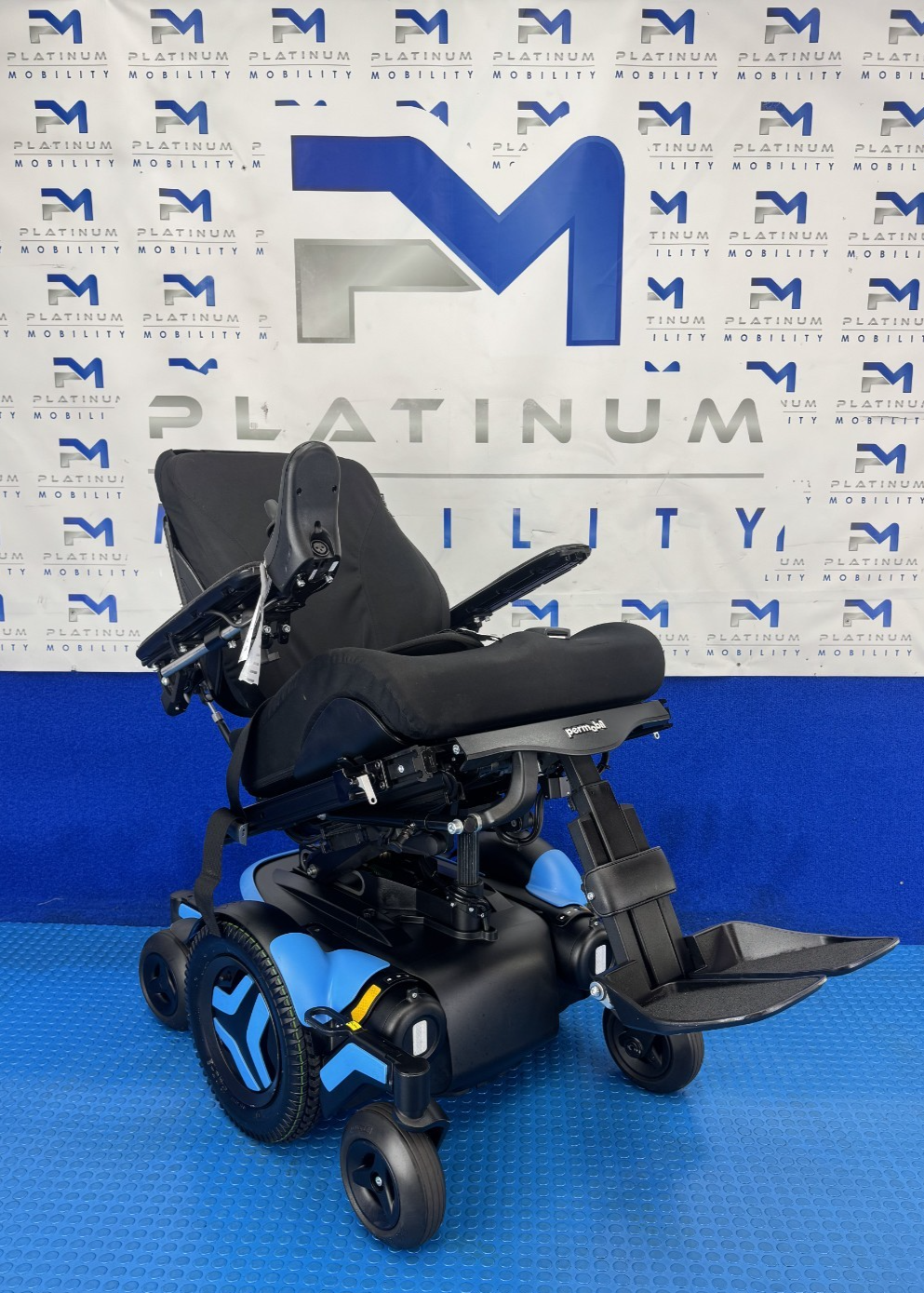 Permobil M3 Corpus Powerchair Electric Rise, Tilt, Manual Legs, Recline 6mph2363