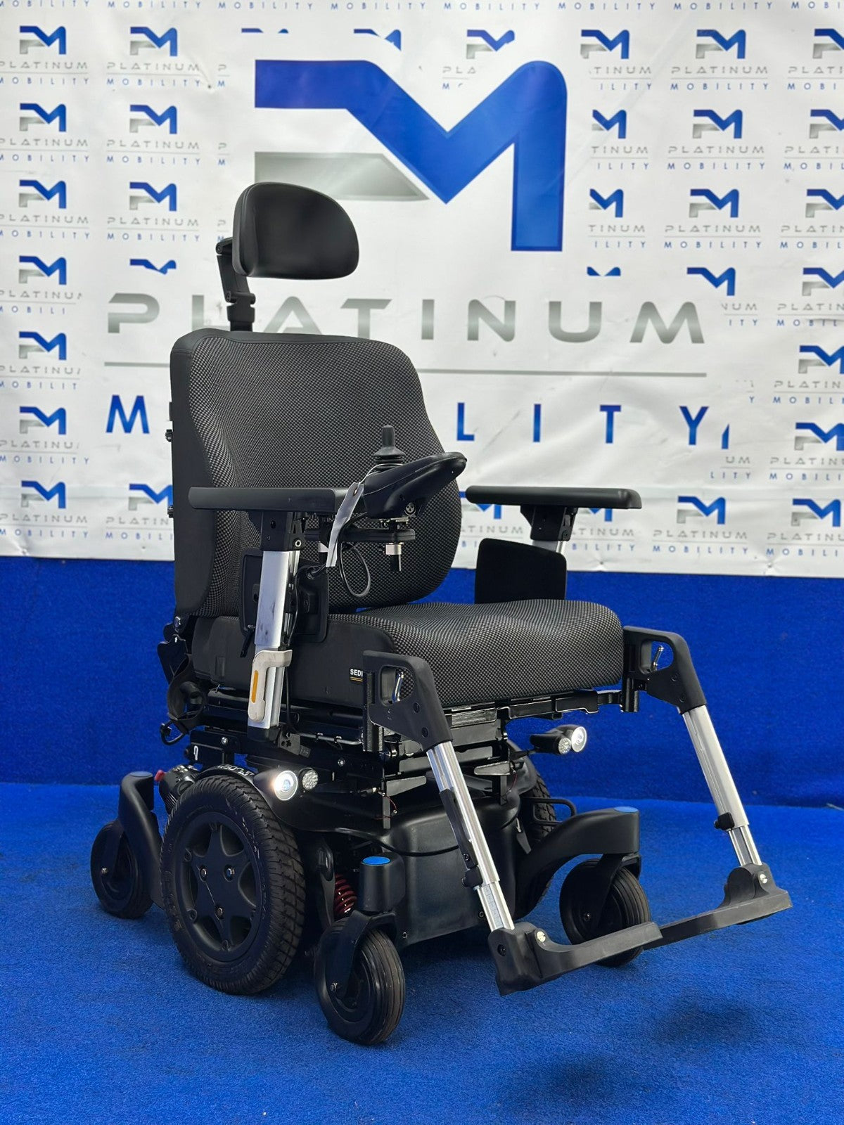 Quickie Q500 M Powerchair – 6mph Riser Electric Wheelchair by Sunrise 1657
