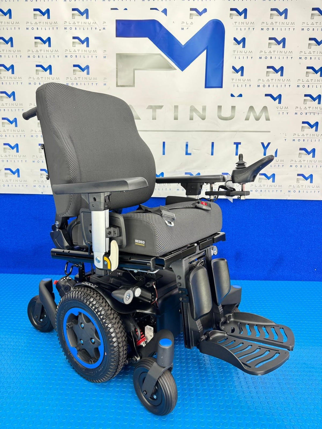 SUNRISE QUICKIE Q500M 6 MPH ELECTRIC MOBILITY POWERCHAIR WHEELCHAIR CHAIR 1998