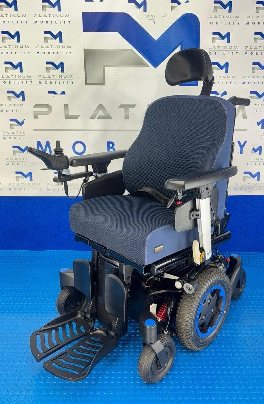 2026 SUNRISE Q500M 6MPH Electric Powerchair MANUAL RECLINE RISER TILT 4009