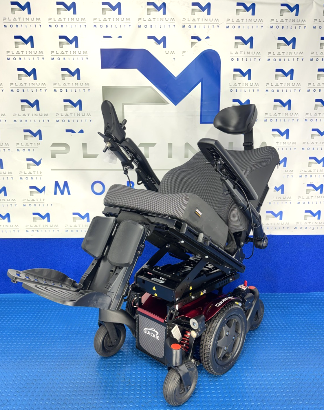 2025 SUNRISE QUICKIE Q300M 6MPH MANUAL RECLINE RISER TILT LEGS POWERCHAIR 4021