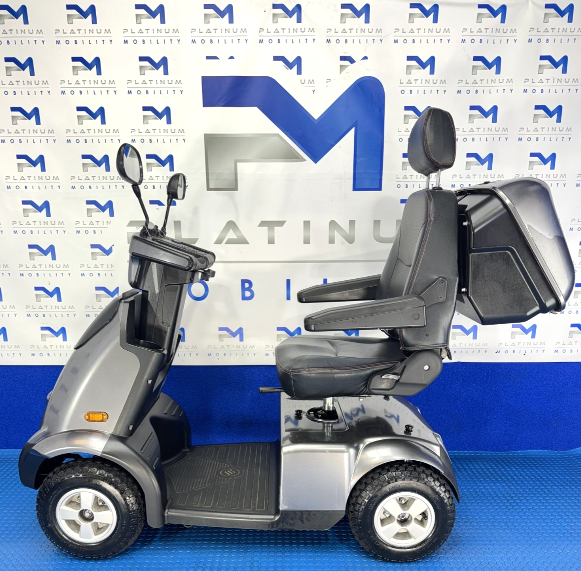 TGA Breeze S4 8MPH All Terrain Mobility Scooter New Batteries No VAT 2535