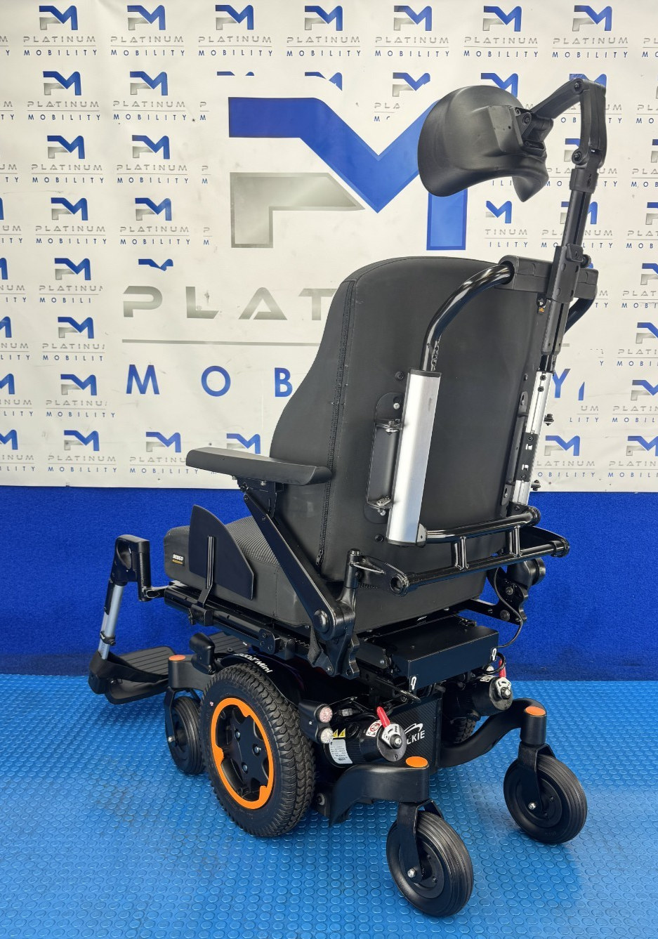 Sunrise Quickie Q300M Powerchair 6 mph Riser, Tilt Electric Wheelchair 2793