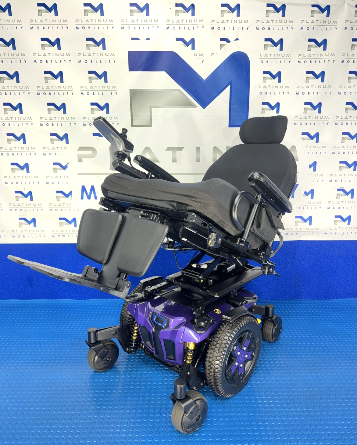 2025 PRIDE QUANTUM EDGE 3 6MPH Tilt, Electric Recline Heavy Duty Powerchair 4031