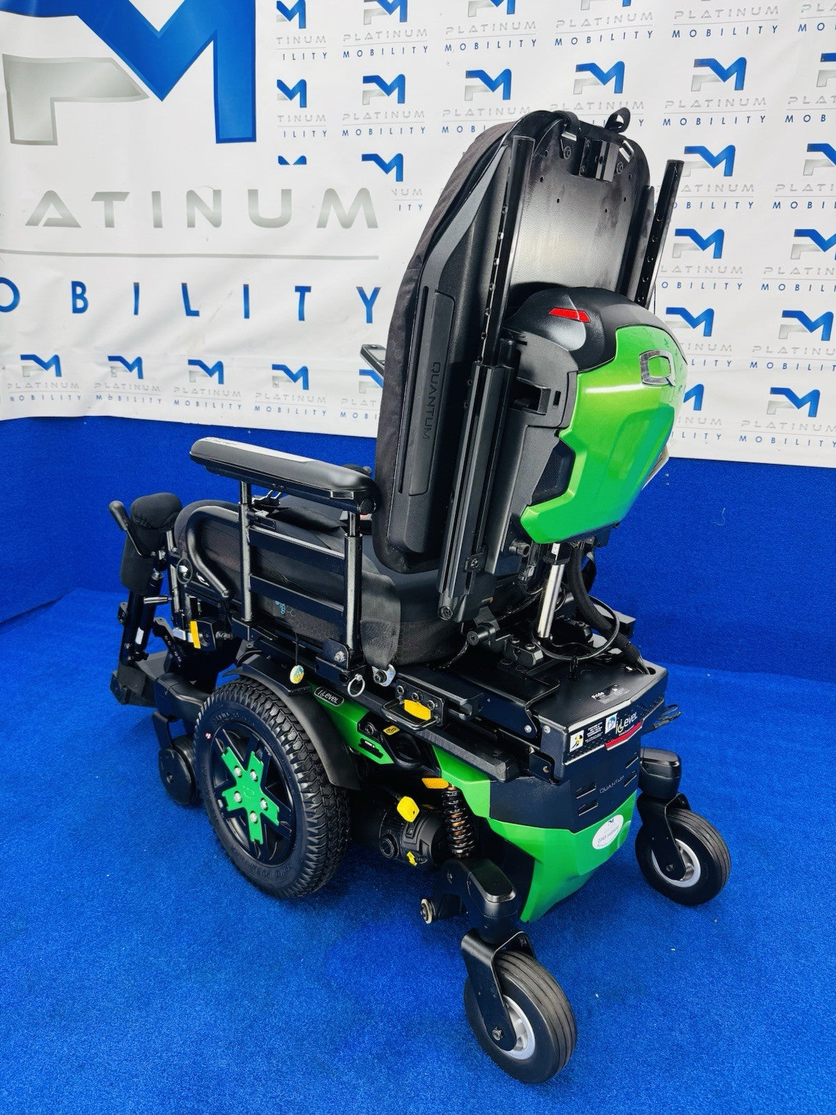 Quantum Edge 3 Stretto Powerchair – 6mph Narrow Electric Wheelchair (1352)