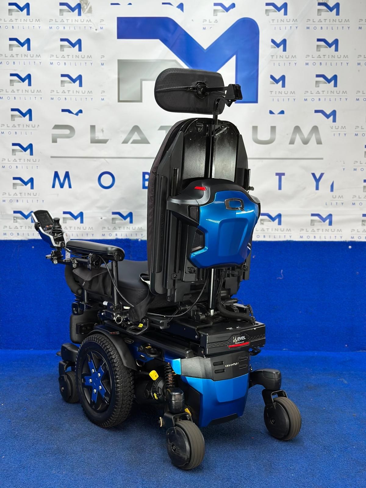 PRIDE QUANTUM EDGE 3 STRETTO 4 MPH ELECTRIC POWER WHEELCHAIR POWERCHAIR 1591