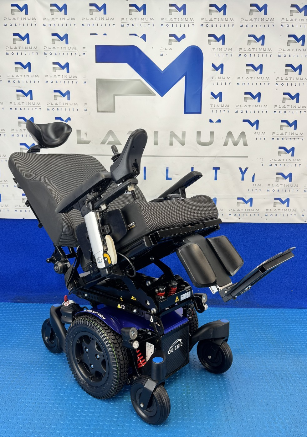Sunrise Quickie Q300M Powerchair 6 mph Riser, Tilt Electric Wheelchair 2925