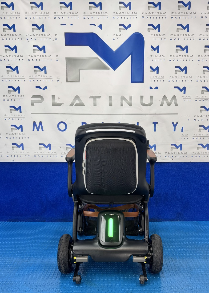 2024 Robooter E40 Folding Mobility Electric Wheelchair Remote 4mph 2362