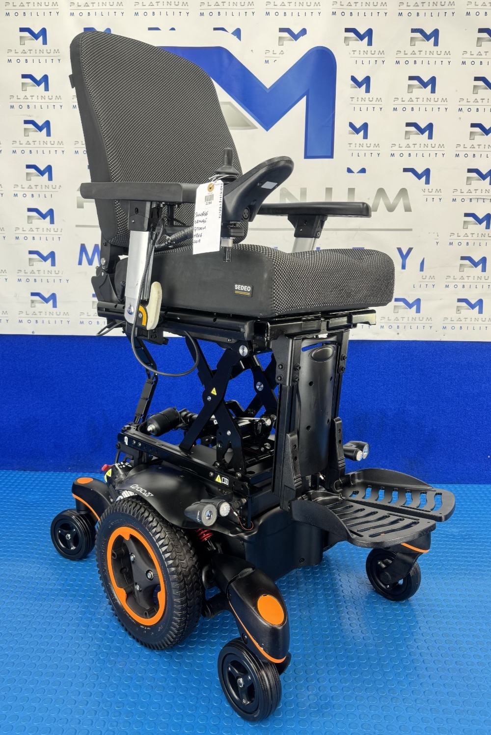 Sunrise Quickie Q700 M Powerchair – 6mph Riser Tilt Electric Wheelchair 2298