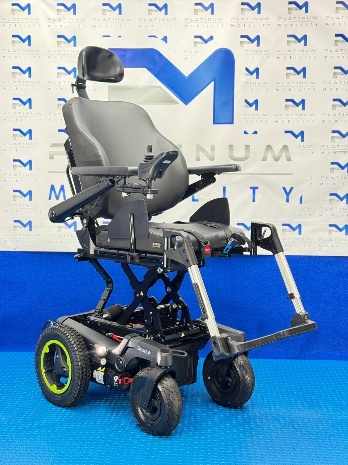 Sunrise Quickie Q700R Powerchair All Terrain – 8 mph Electric Wheelchair (1981)
