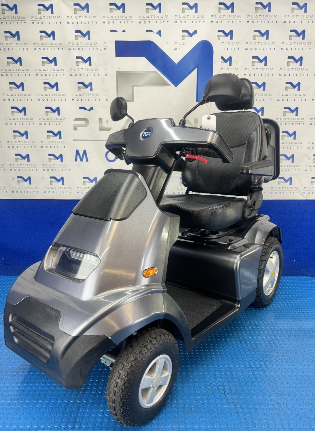 TGA Breeze S4 8MPH All Terrain Mobility Scooter New Batteries No VAT 2930