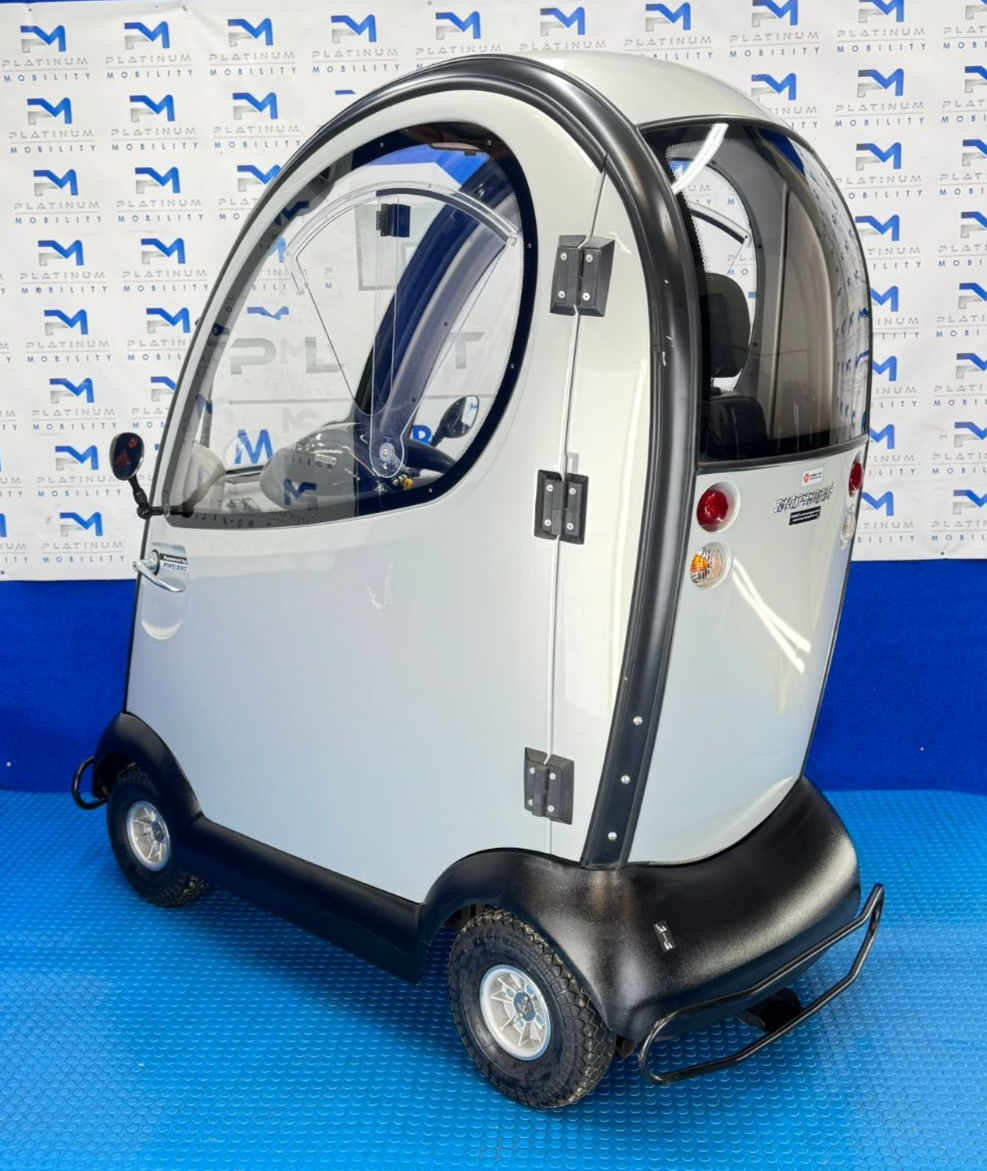 Shoprider Traveso All Weather Cabincar Mobility Scooter 8mph REF 2294