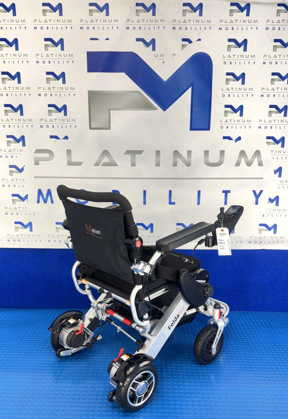 Motion Foldalite Folding Wheelchair 4Mph New Open Box 2721