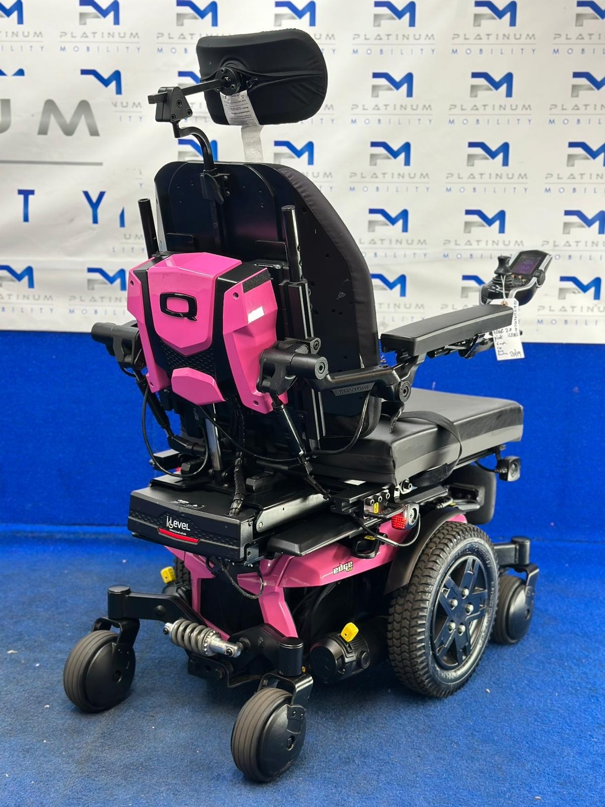 Quantum Q6 Edge 2.0 i-Level Powerchair – 6mph Electric Wheelchair (1230)