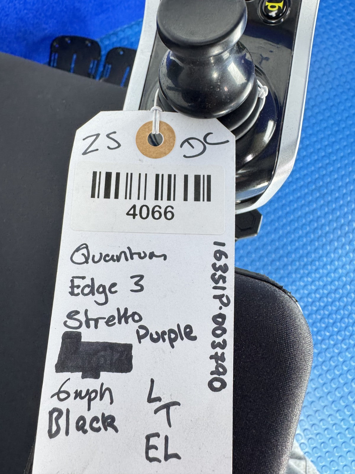 PRIDE QUANTUM EDGE 3 STRETTO 6 MPH ELECTRIC Rise, Tilt, Legs  POWERCHAIR 4066