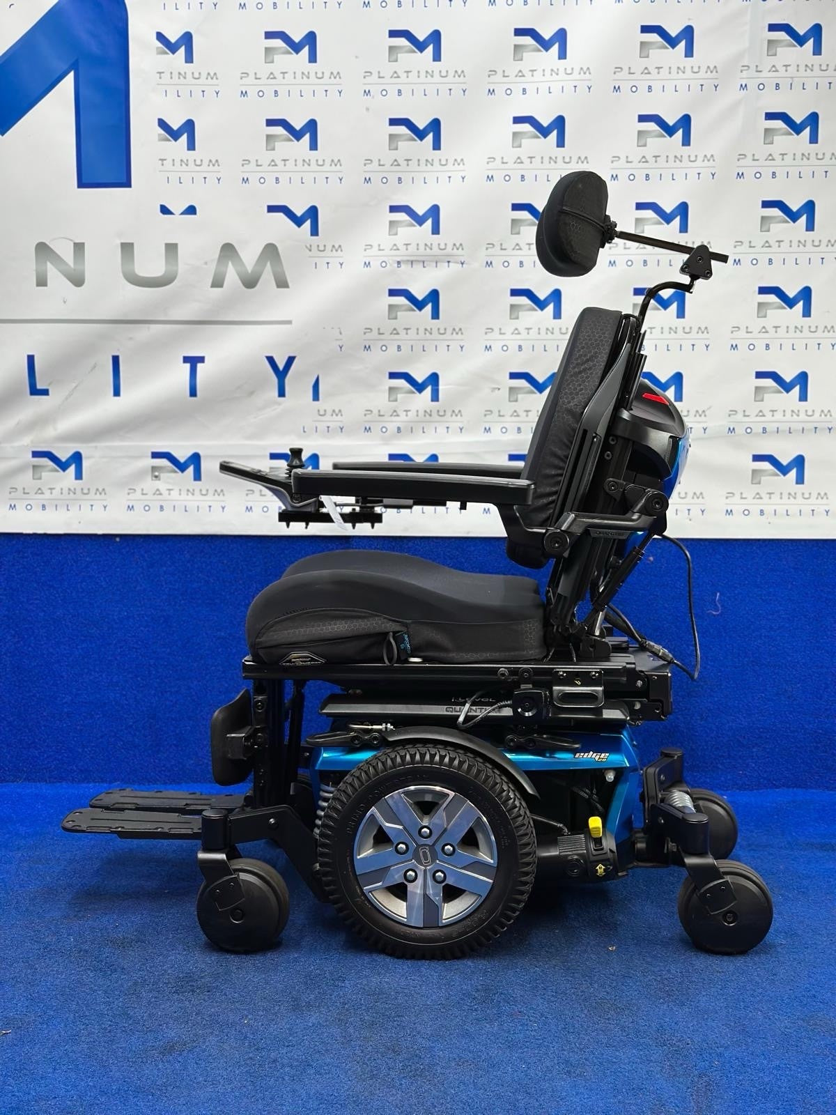 Quantum Q6 Edge 2.0 i-Level Powerchair – 6mph Electric Wheelchair (1438)