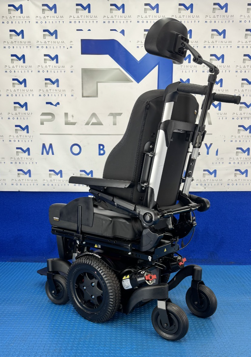 2025 Sunrise Quickie Q300M Mini Powerchair 6 mph Tilt Electric Wheelchair 2372