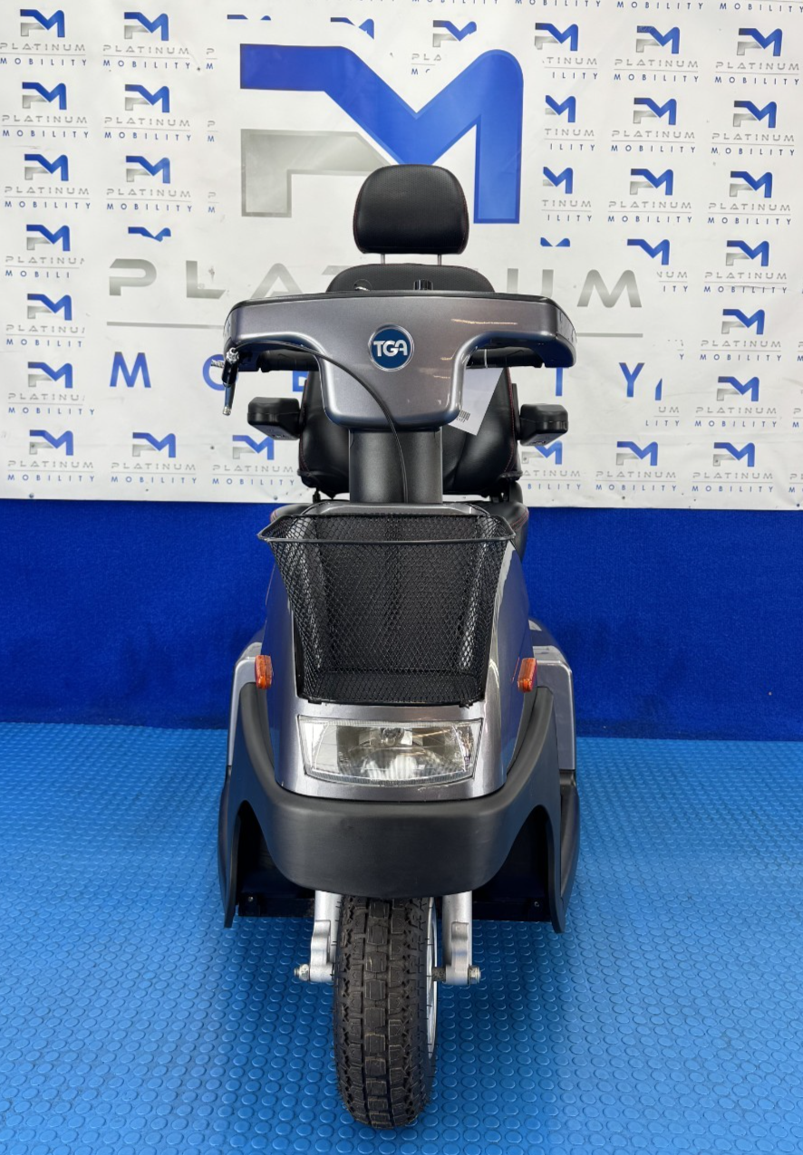 TGA Breeze Midi 8MPH LARGE Mobility Scooter All Terrain 2177