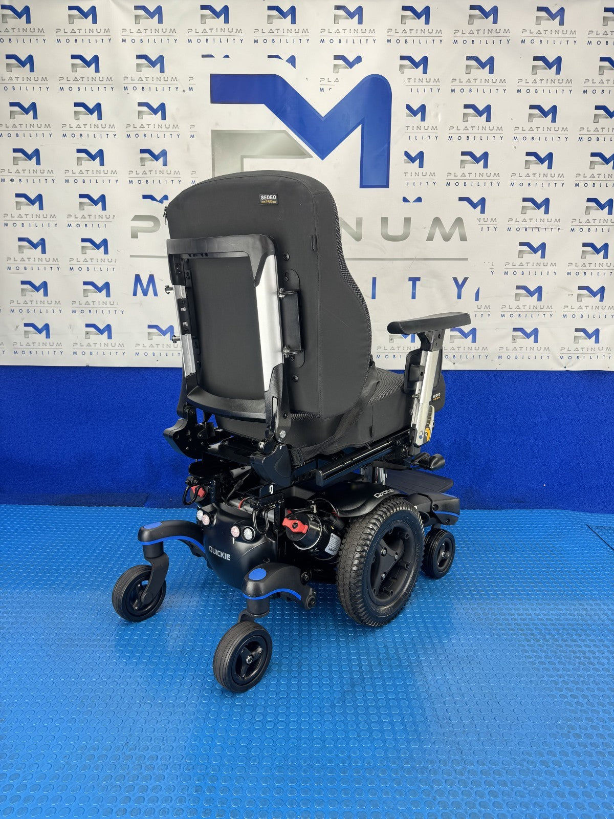 Sunrise Quickie Q700M Powerchair  6mph Electric Wheelchair 2937