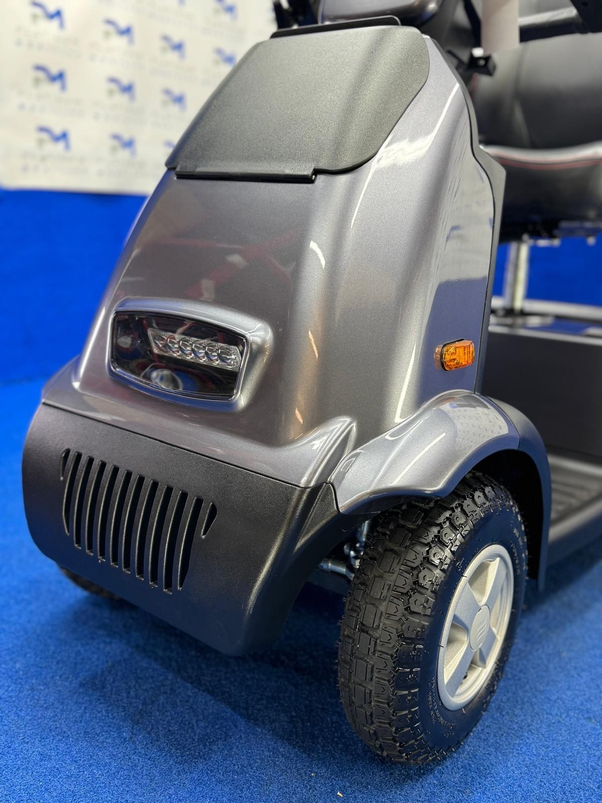 TGA Breeze Midi 4 All Terrain Mobility Scooter 8MPH 1797