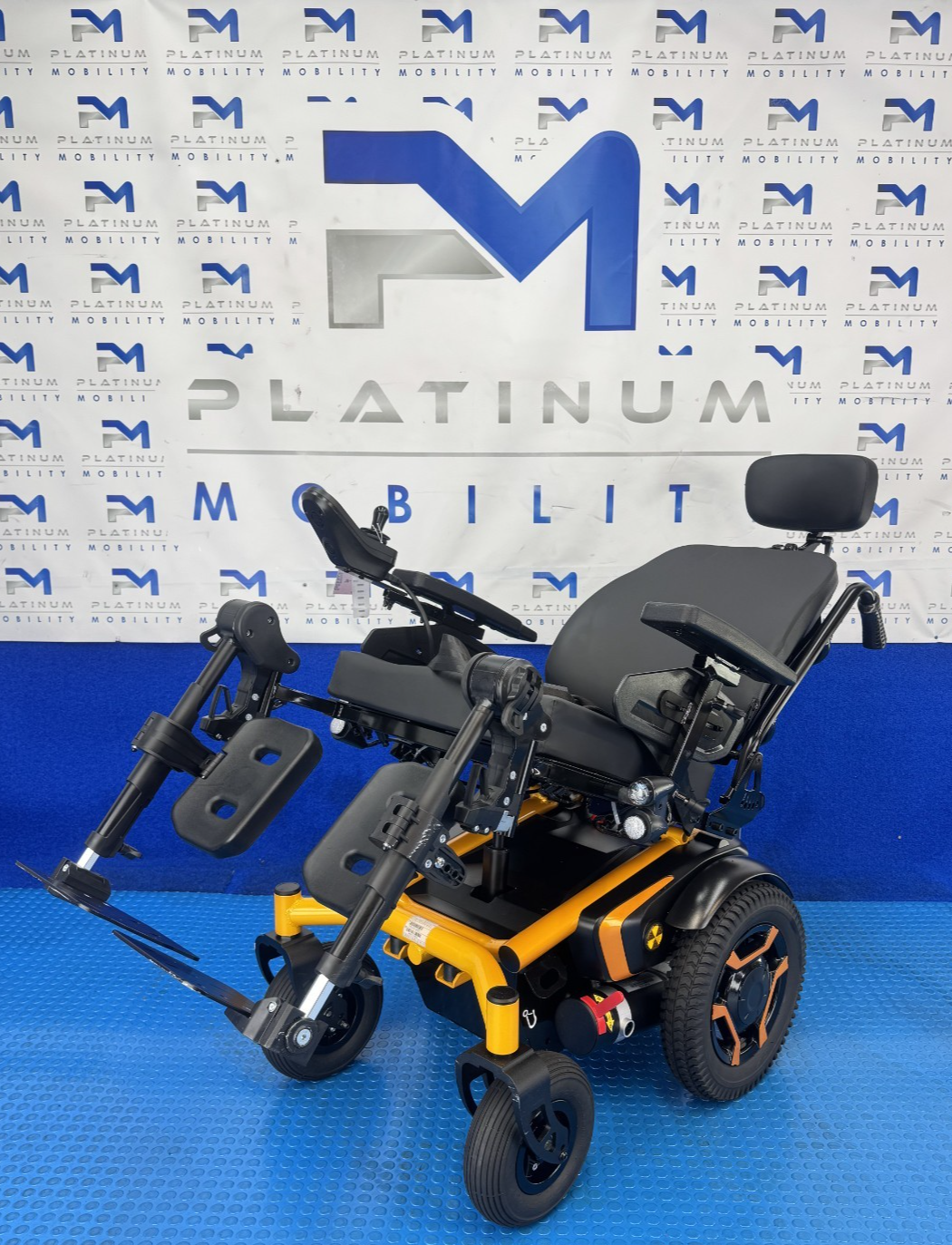 Roma Medical P400 Powerchair Electric Tilt & Recline New Batteries 4Mph 2499