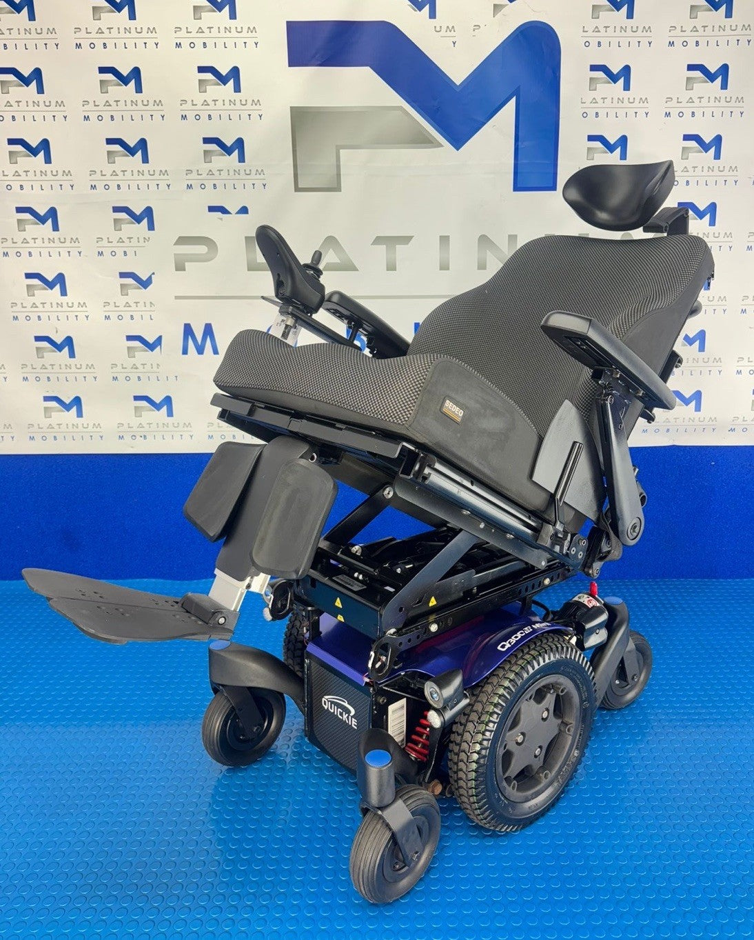 Sunrise Quickie Q300M Powerchair 6 mph Riser, Tilt Electric Wheelchair 2865