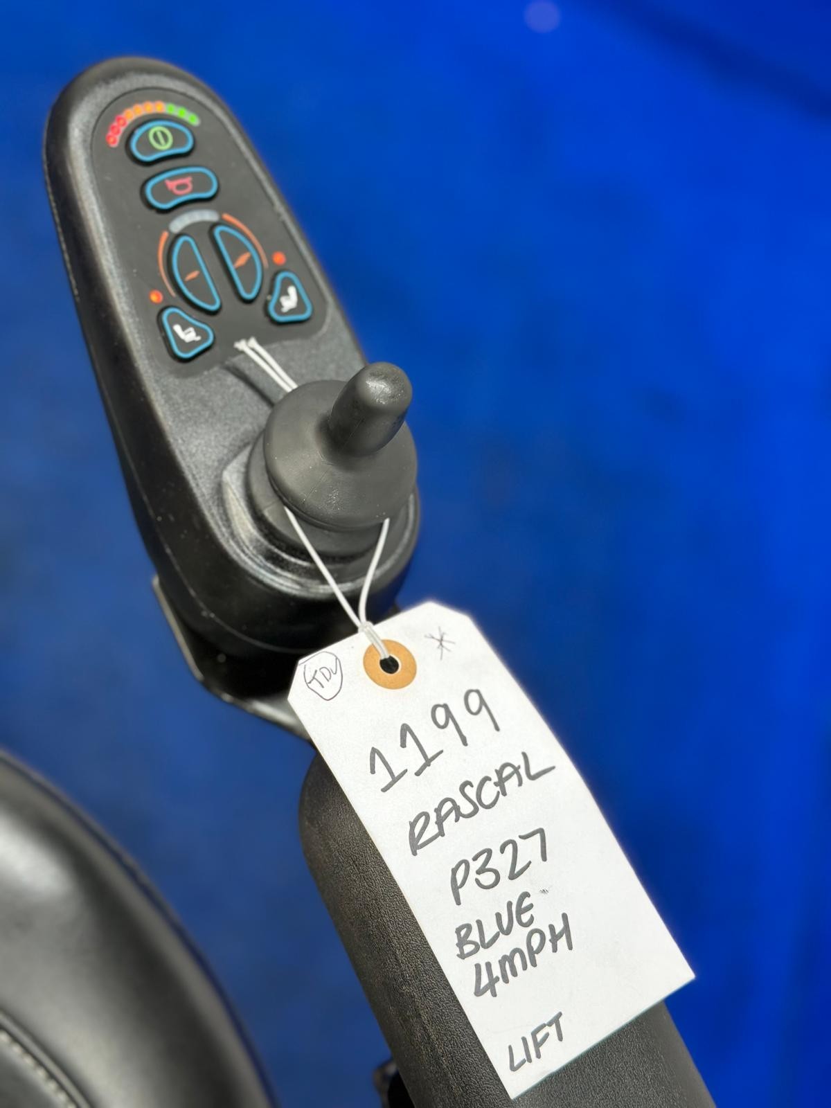 Rascal P327 Mini Powerchair – Riser, 4mph Mid-Wheel Electric Wheelchair (1199)