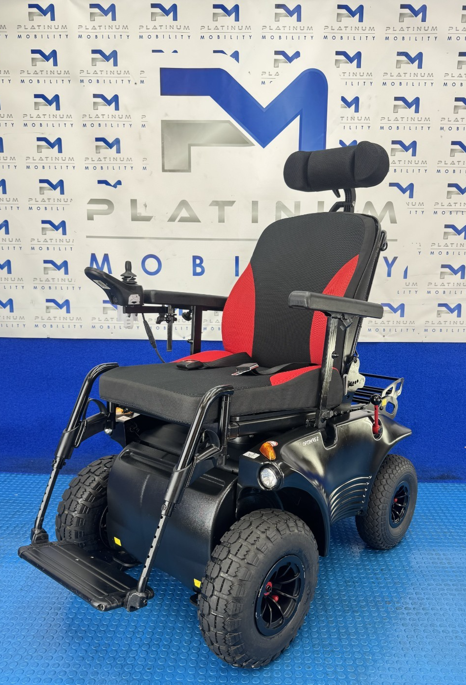 Meyra Optimus RS 2 Rear Wheel Drive 8Mph New Batteries Solid tyres 2640