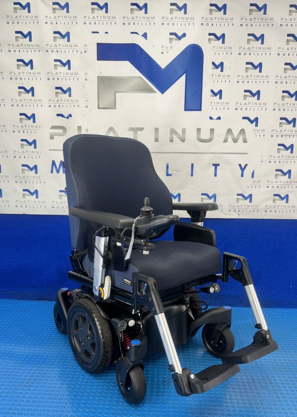 SUNRISE QUICKIE Q500M 6MPH ELECTRIC WHEELCHAIR RISER TILT POWERCHAIR 2384