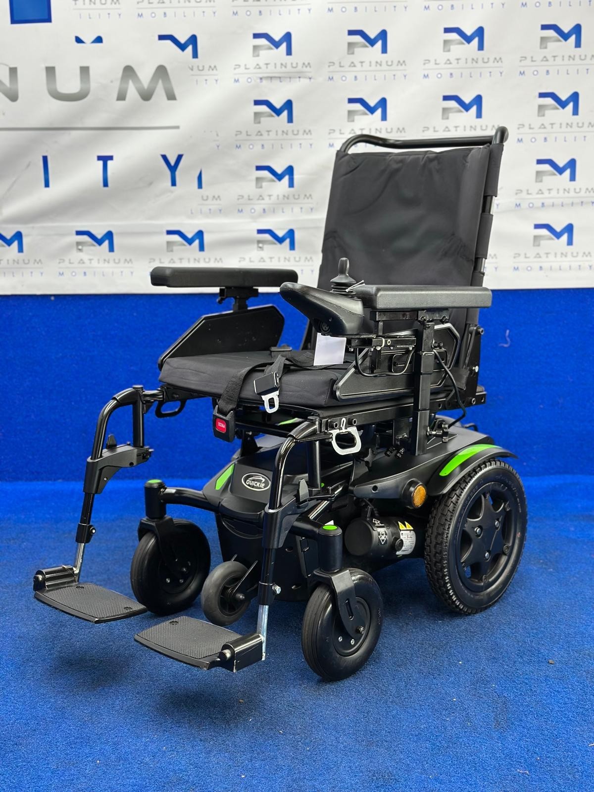 2022 Quickie Q100R Powerchair – 4mph Small Electric Wheelchair (1360)