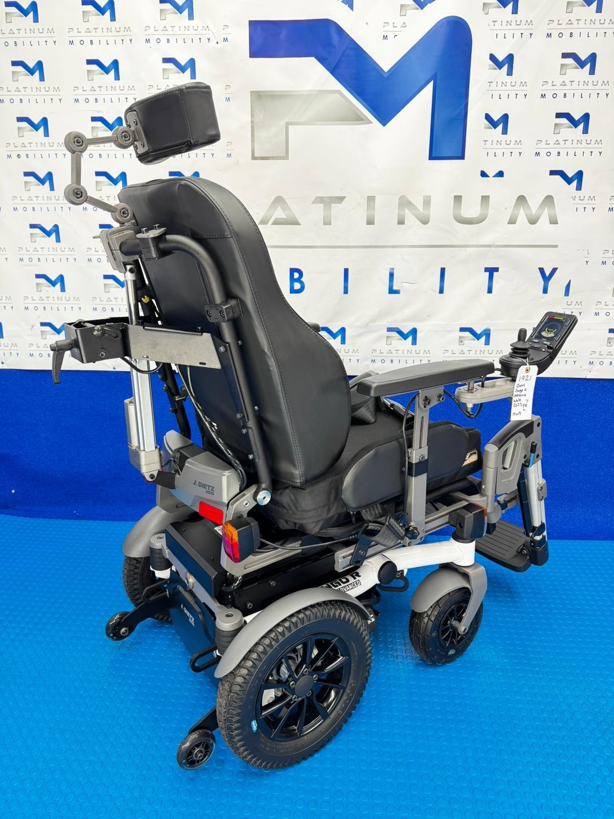 Dietz Sango Advanced R RWD 6mph All Terrain Electric Wheelchair Powerchair 1921