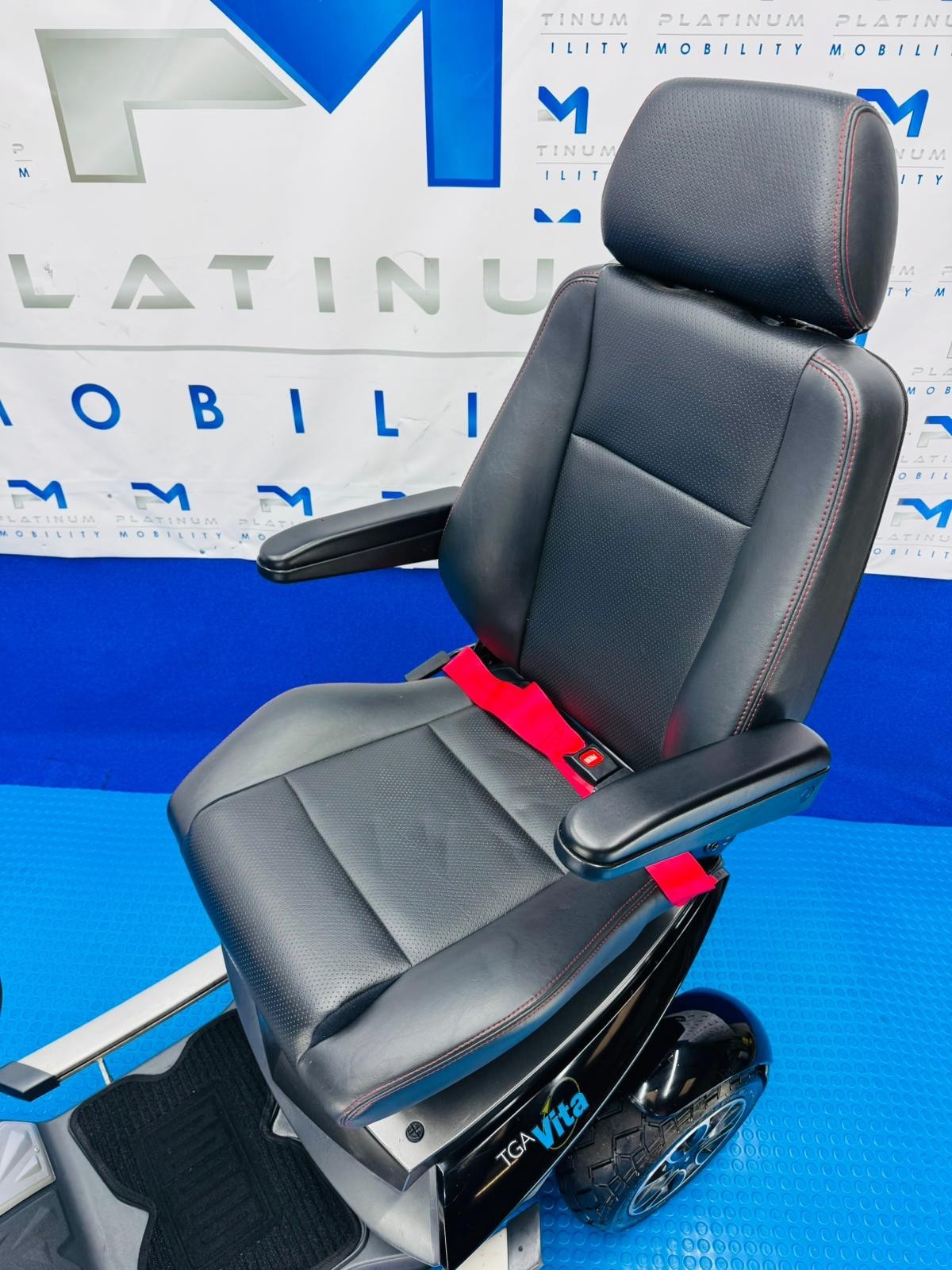 TGA Vita S Sport Electric Mobility Scooter All Terrain Road Legal 8mph 1845