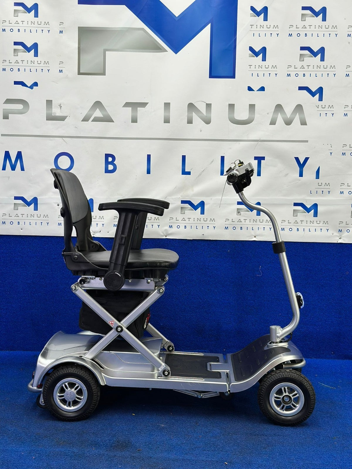 Kymco K-Lite FE Remote Mobility Scooter Auto Folding Lightweight 4 MPH 1692