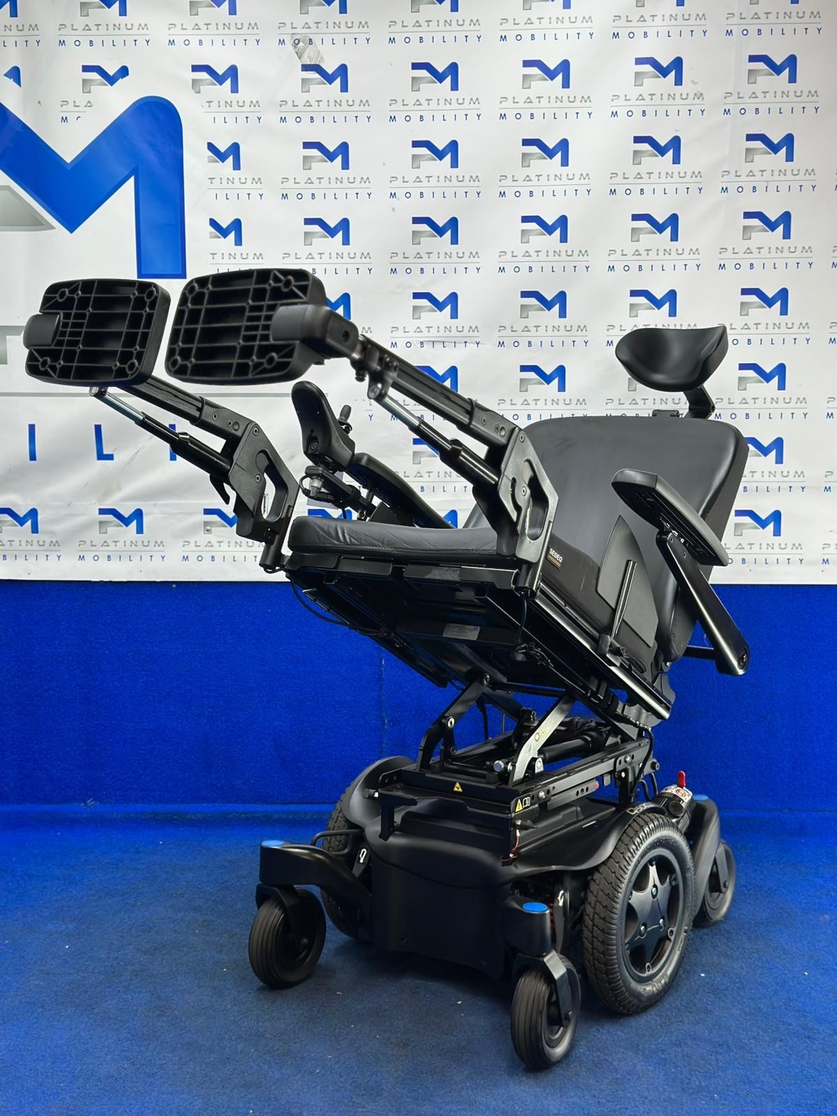 Quickie Q500 M Powerchair – 4mph Tilt Electric Wheelchair by Sunrise (1229)