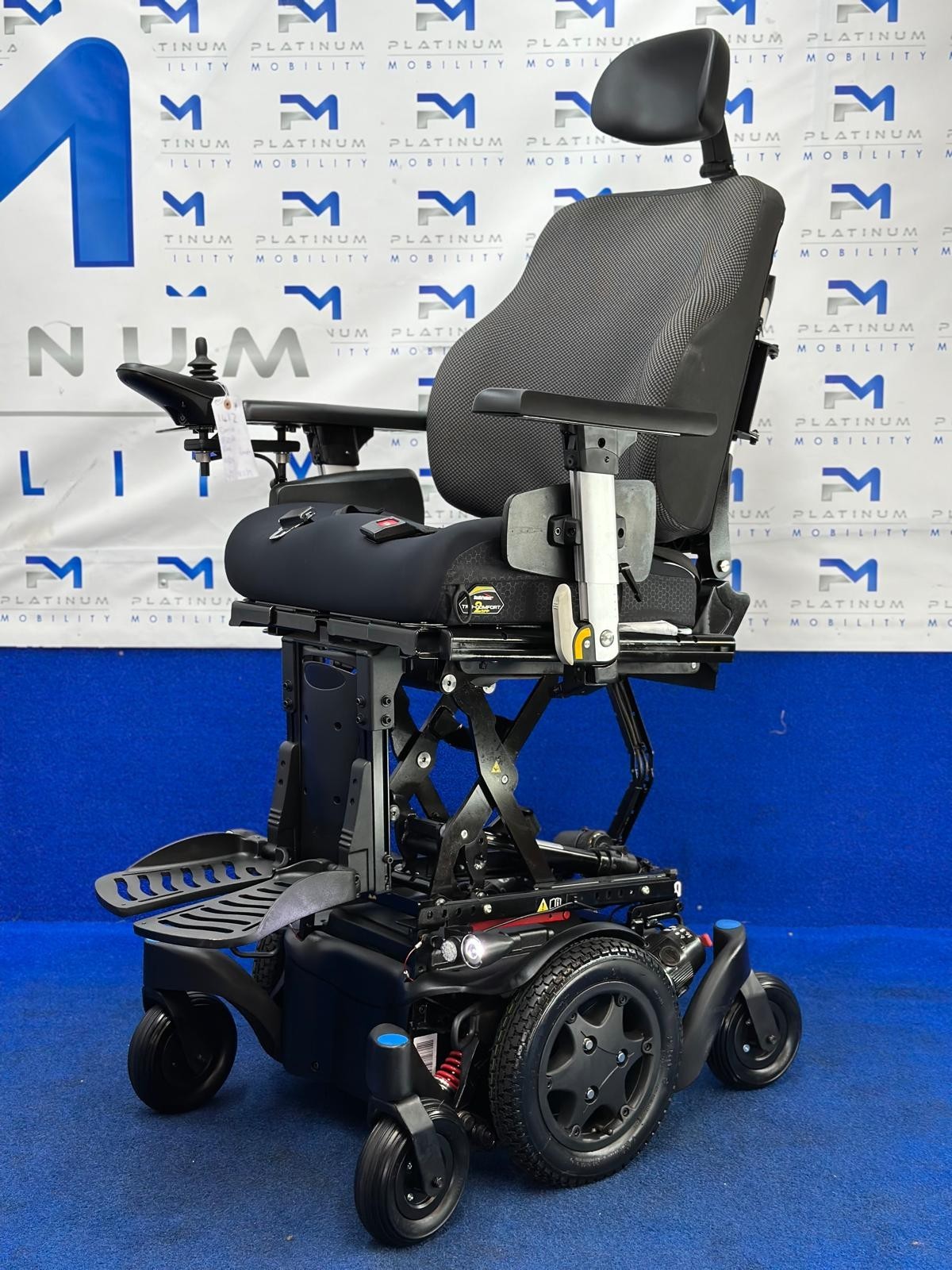 2024 Quickie Q500 M Powerchair – 6mph Riser Electric Wheelchair by Sunrise (1412
