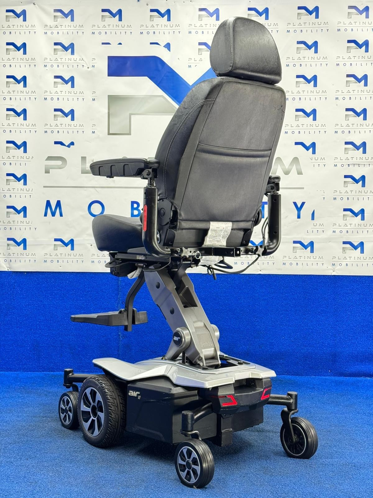 Pride Jazzy Air 2.0 Power Chair Electric Wheelchair with Electric Seat Lift 1578