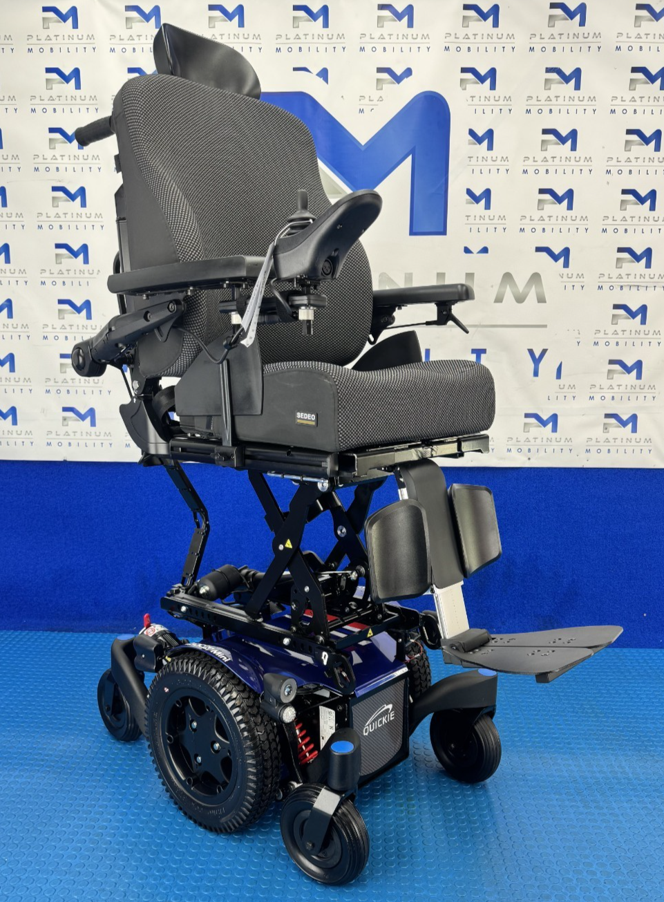 2025 Sunrise Quickie Q300M Powerchair 6 mph Riser, Tilt Electric Wheelchair 2796