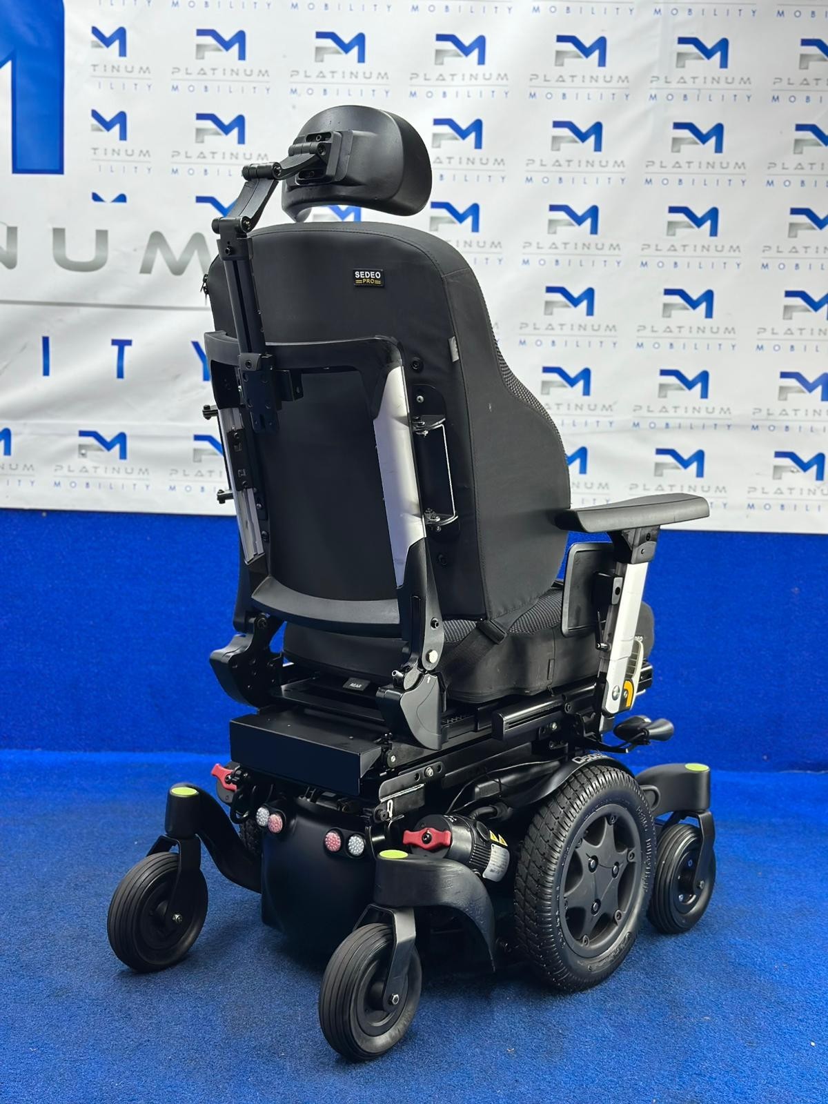 Quickie Q500 M Powerchair – 6mph Riser Electric Wheelchair by Sunrise (1511)