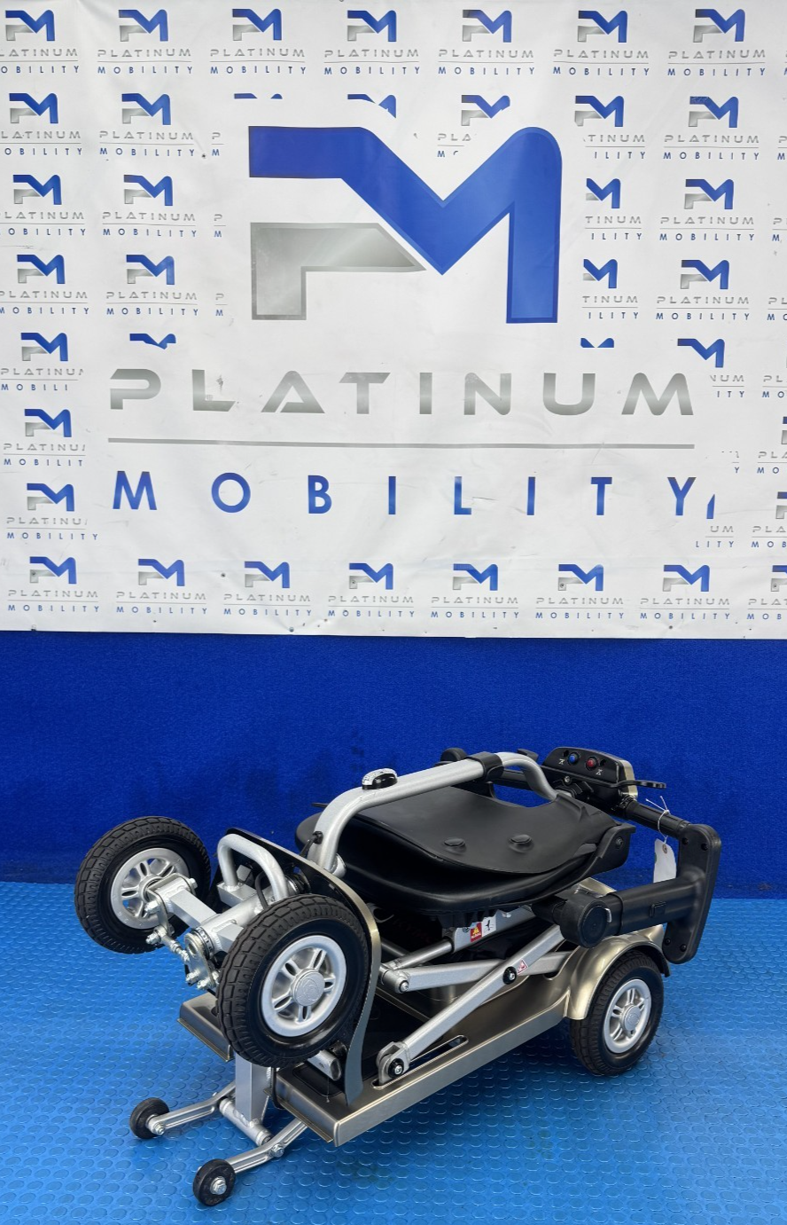 Kymco K-Lite FE Remote Mobility Scooter Auto Folding Lightweight 4 MPH 1747