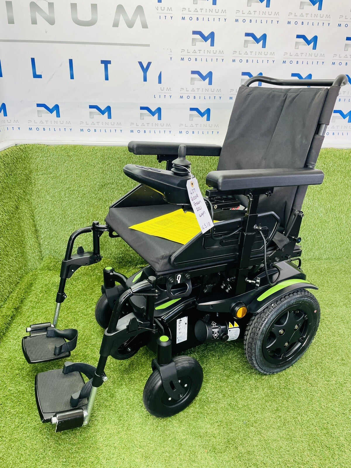 Powerchair Quickie Q100R Compact Indoor Outdoor Sunrise Medical Comfy Mid Wheel