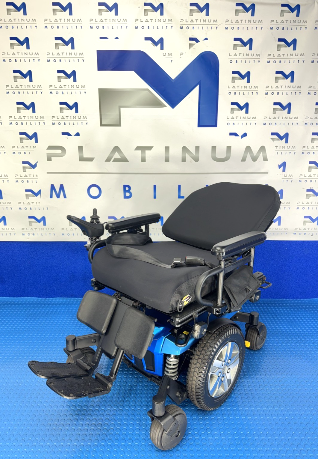 PRIDE QUANTUM EDGE 2.0 6MPH Heavy Duty Electric Recline Powerchair 2955