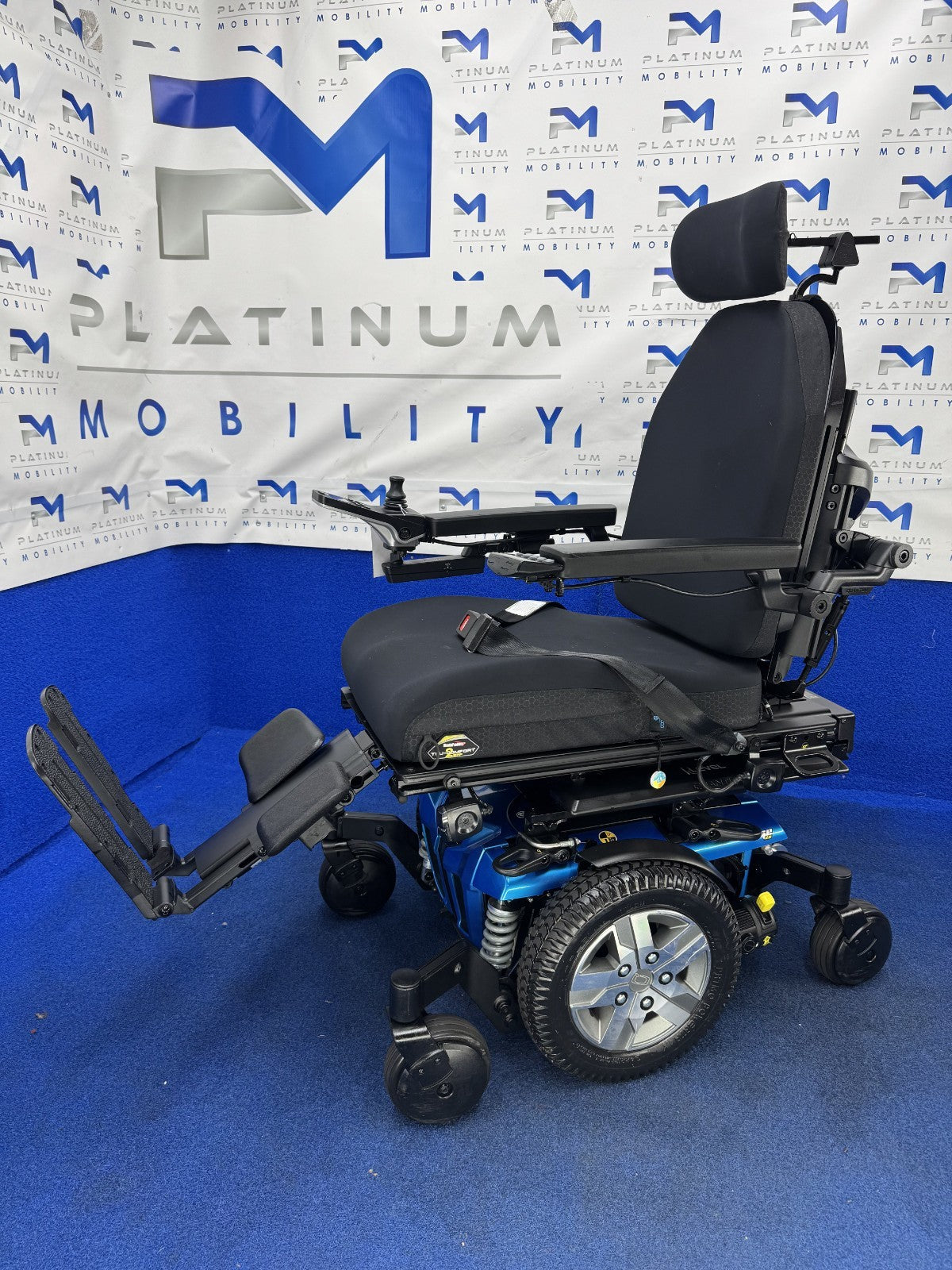 Quantum Q6 Edge 2.0 i-Level Powerchair – 6mph Electric Wheelchair 1581