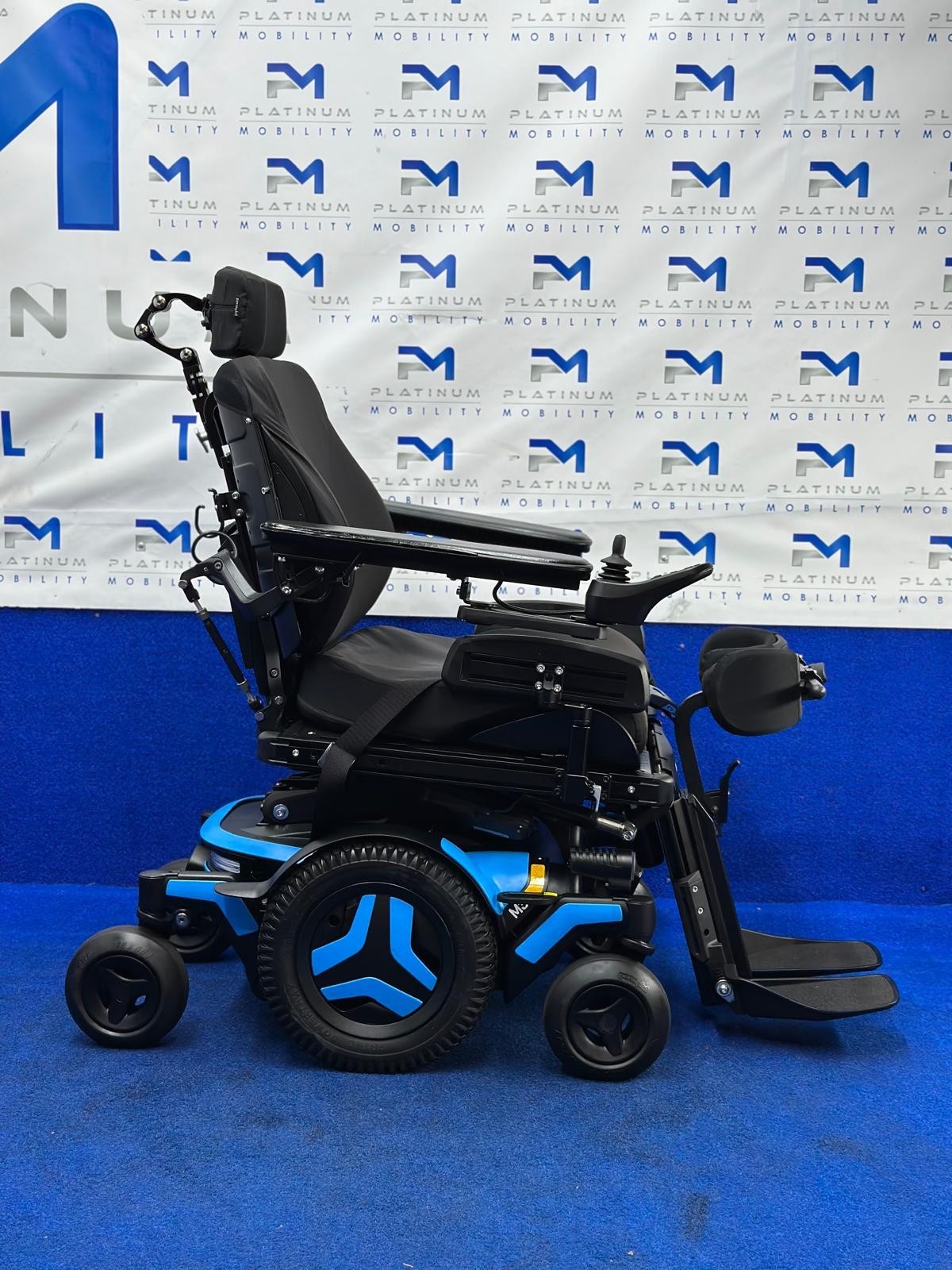 Permobil M3 Corpus 4 mph Electric Wheelchair Powerchair Mobility Standing 736