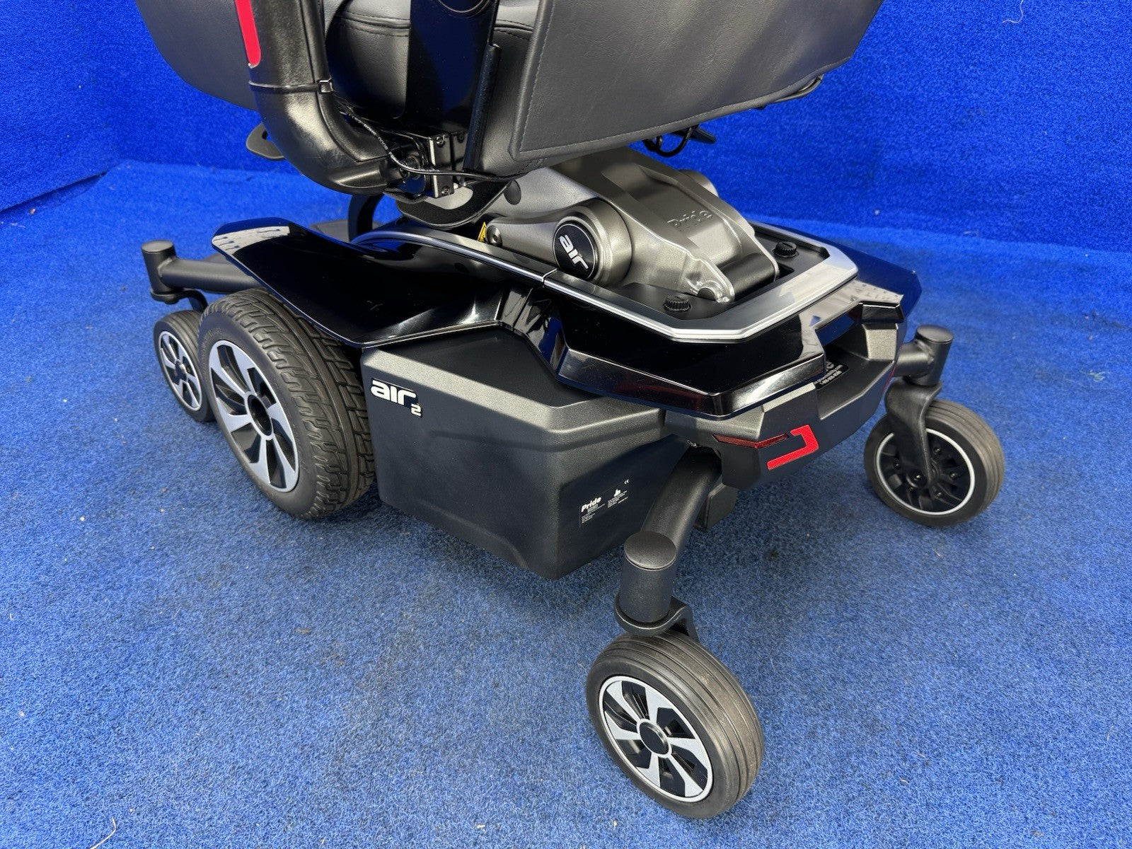 Pride Jazzy Air 2.0 Power Chair Electric Wheelchair with Electric Seat Lift 1011