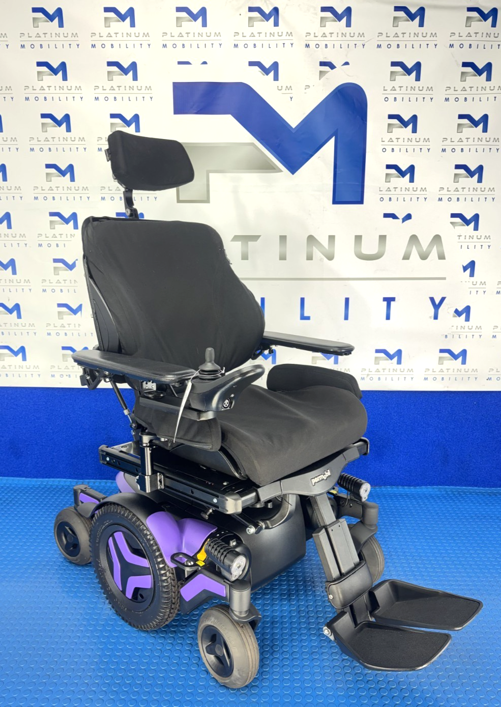 Permobil M3 Corpus Powerchair Electric Rise, Tilt, New Batteries 6mph 2494