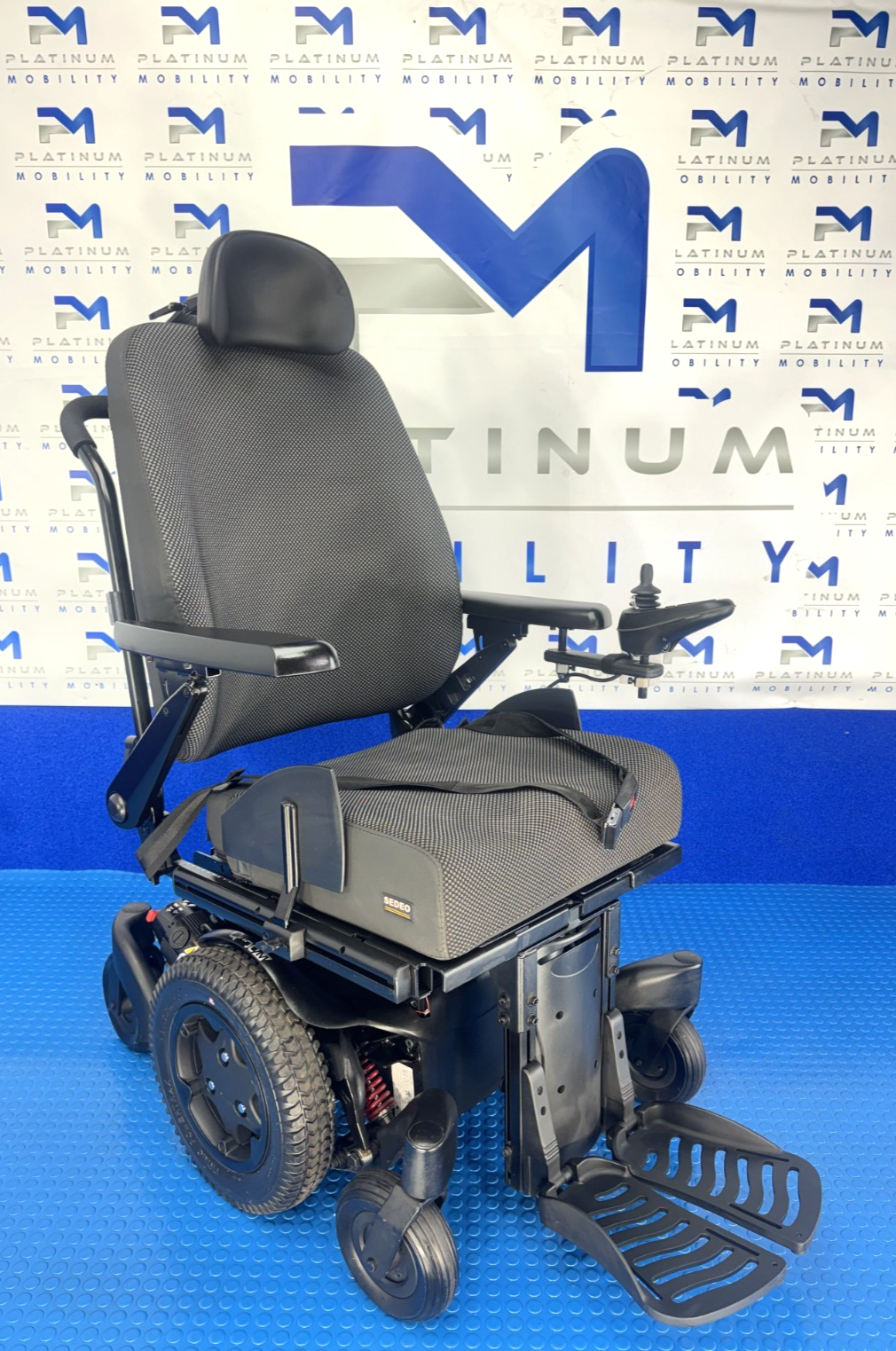 Sunrise Quickie Q400M MWD 4mph Powerchair Electric Wheelchair Mobility 1058
